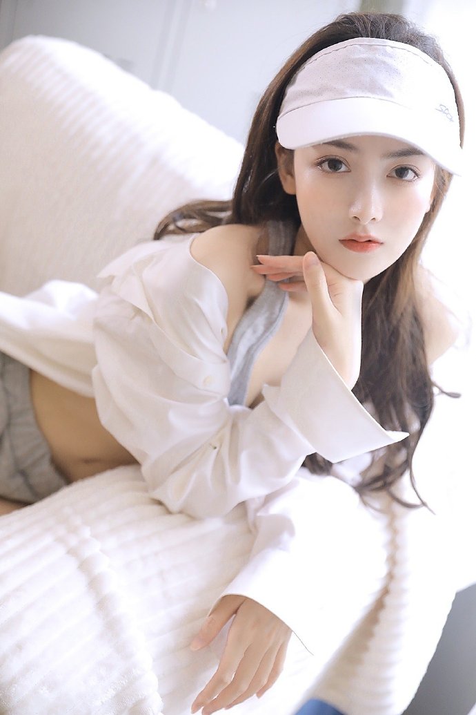 黄海 封面