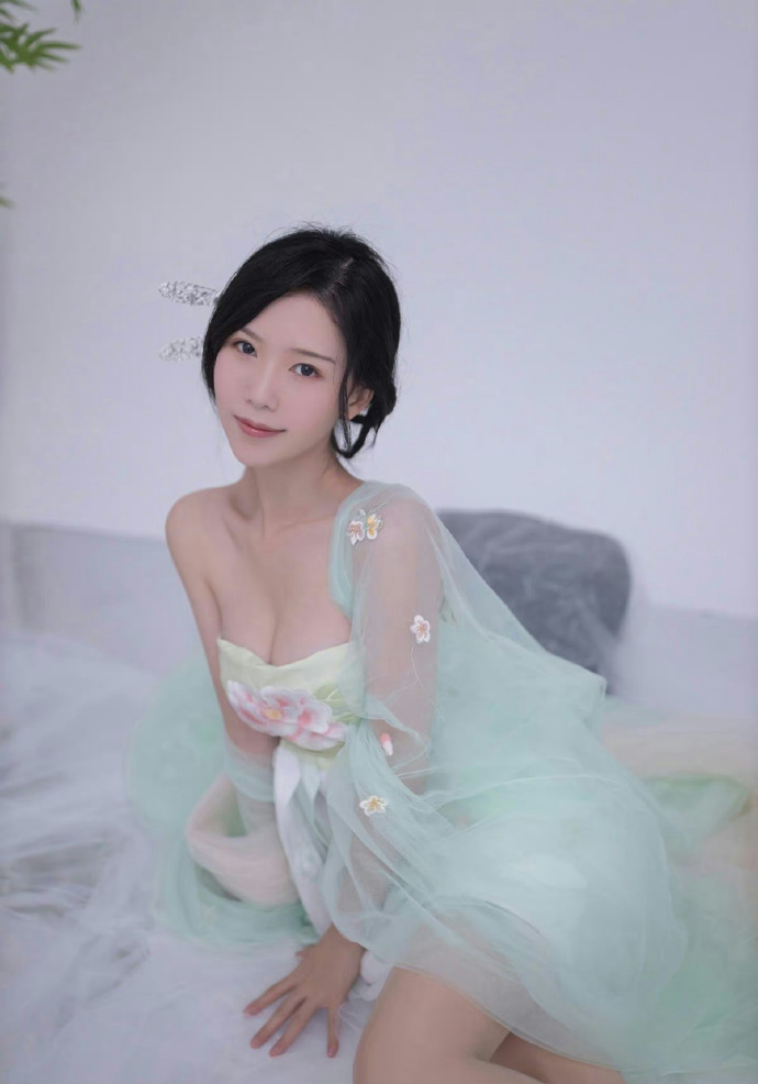 赛博朋克：边缘行者 封面